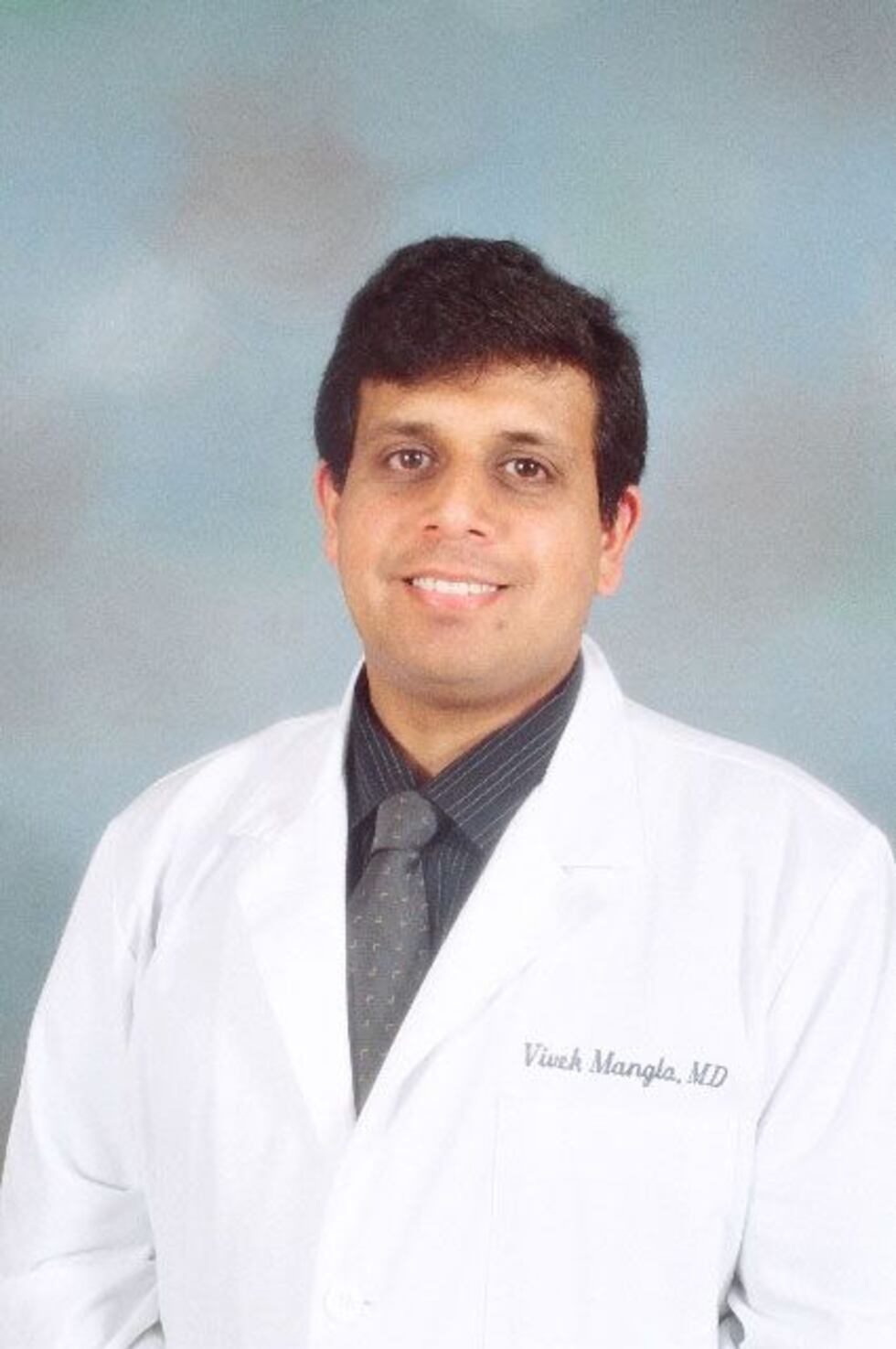 Dr. Vivek Mangla has been elected as a Fellow of the Prestigious Heart Rhythm Society.