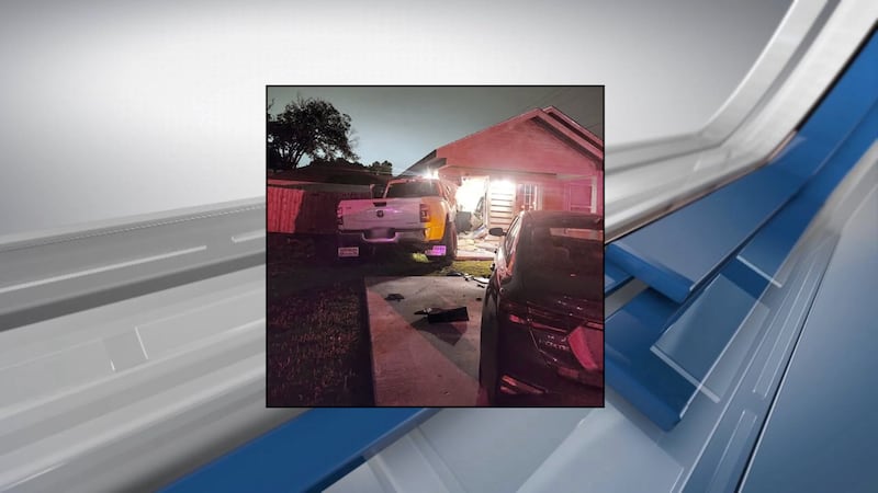 Man found sitting on tailgate in living room after driving truck into Lufkin home, police say