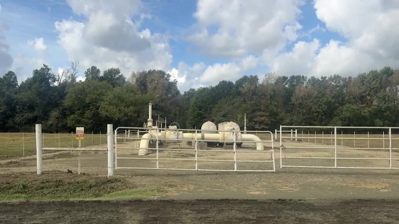 5 families evacuated as crews work to cap ruptured gas well in San Augustine County