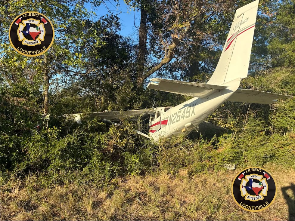 Single-engine plane down on FM 343 in Nacogdoches County
