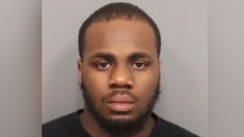 Investigators identified the suspect as 25-year-old Terron Lamon Banks.