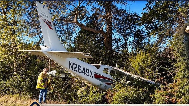 Single-engine plane down on FM 343 in Nacogdoches County