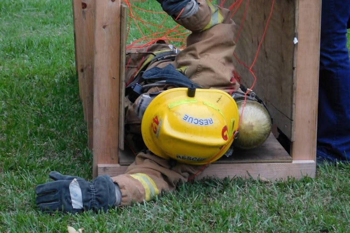 preloaded gallery image