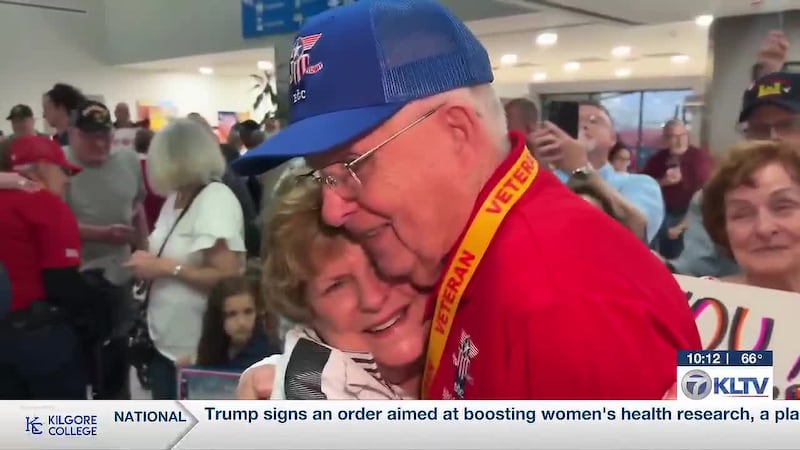 Brookshire Grocery Company Heroes Flight veterans return home cheers from friends and family