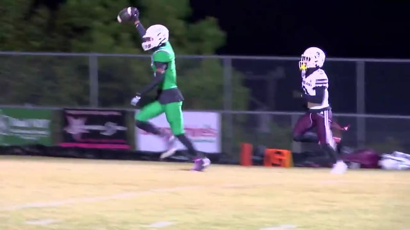 WATCH: Overton’s Davis hits Bryant with a long TD