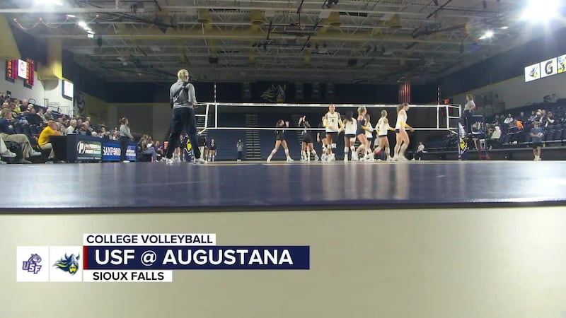 USF snaps Augie's 6-match win streak in 5-set thriller